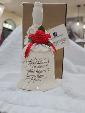 VINTAGE AMERICAN GREETINGS DECORATIVE PORCELAIN BELL